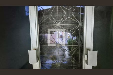 Sala de casa para alugar com 3 quartos, 75m² em Olaria, Rio de Janeiro