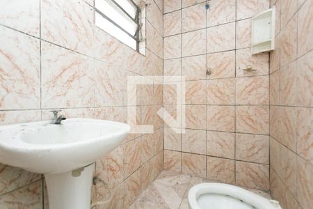 Banheiro  de casa para alugar com 1 quarto, 25m² em Vila Jacuí, São Paulo
