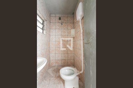 Banheiro  de casa para alugar com 1 quarto, 25m² em Vila Jacuí, São Paulo