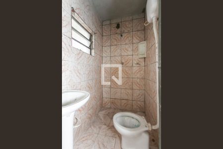 Banheiro  de casa para alugar com 1 quarto, 25m² em Vila Jacuí, São Paulo