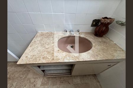 Banheiro de apartamento à venda com 3 quartos, 92m² em Vila Olímpia, São Paulo