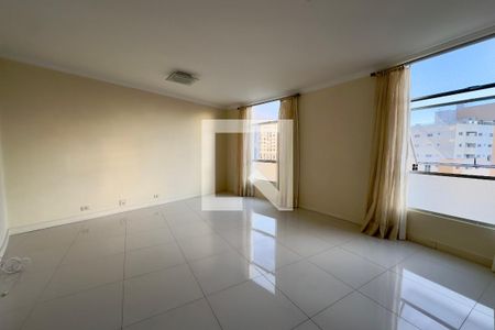 Sala de apartamento para alugar com 3 quartos, 140m² em Centro, Curitiba
