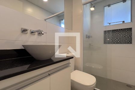 Banheiro de apartamento para alugar com 1 quarto, 38m² em Vila Augusta, Guarulhos