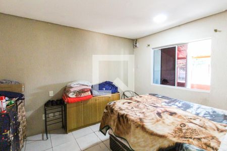 Quarto 1 de casa à venda com 3 quartos, 220m² em Guajuviras, Canoas