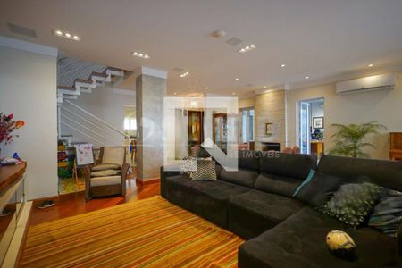 Casa à venda com 3 quartos, 420m² em Chácara Monte Alegre, São Paulo