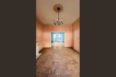 Casa à venda com 4 quartos, 360m² em Vila Mariana, São Paulo