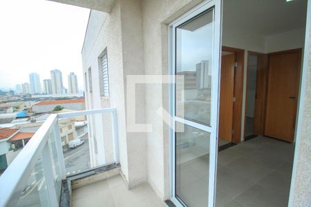 Apartamento para alugar com 2 quartos, 40m² em Vila Bertioga, São Paulo
