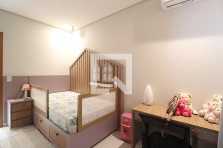 Quarto 1 de casa para alugar com 3 quartos, 230m² em Presidente Roosevelt, Uberlândia