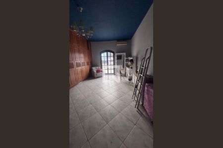 Casa à venda com 3 quartos, 130m² em Moinho Velho, São Paulo
