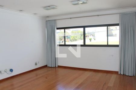 Quarto de casa para alugar com 3 quartos, 260m² em Swiss Park, Campinas