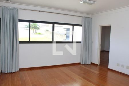 Quarto de casa para alugar com 3 quartos, 260m² em Swiss Park, Campinas