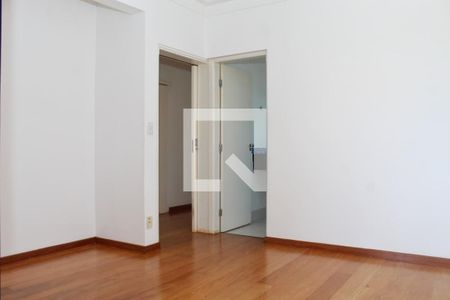 Quarto de casa para alugar com 3 quartos, 260m² em Swiss Park, Campinas