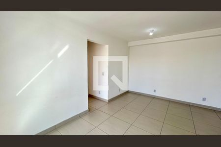 Sala de apartamento para alugar com 2 quartos, 61m² em Vila Endres, Guarulhos