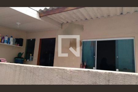 Casa à venda com 7 quartos, 200m² em Vila Mira, São Paulo