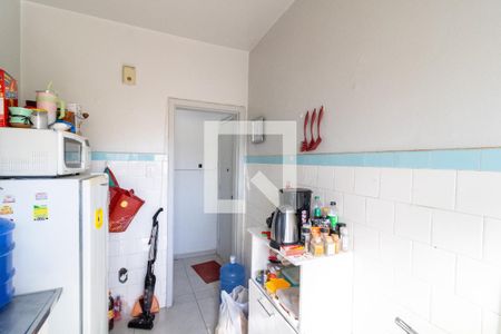 Cozinha de apartamento à venda com 2 quartos, 66m² em Santana, Porto Alegre