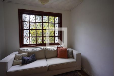 Sala de casa à venda com 4 quartos, 450m² em Tristeza, Porto Alegre