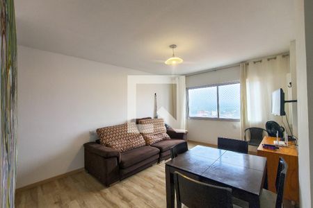 Sala de apartamento para alugar com 2 quartos, 70m² em Solemar, Praia Grande