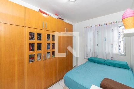 Quarto 1 de apartamento para alugar com 2 quartos, 50m² em Vila da Penha, Rio de Janeiro