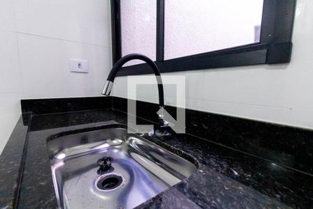 Sala e Cozinha de apartamento para alugar com 1 quarto, 27m² em Vila Carrão, São Paulo