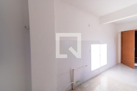 Cozinha de apartamento para alugar com 2 quartos, 56m² em Guarujá, Porto Alegre
