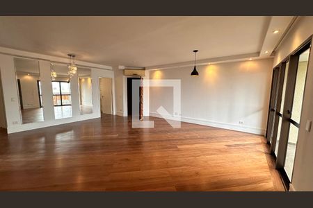 Apartamento para alugar com 3 quartos, 138m² em Brooklin, São Paulo