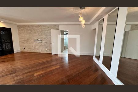 Apartamento para alugar com 3 quartos, 138m² em Brooklin, São Paulo