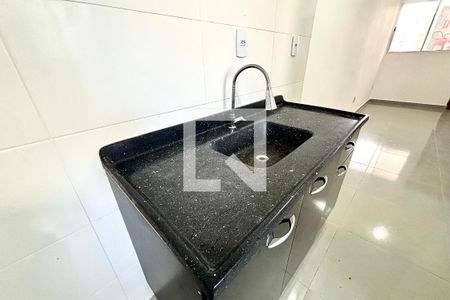 Cozinha de apartamento para alugar com 2 quartos, 35m² em Jardim Nordeste, São Paulo