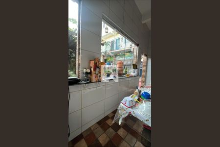 Cozinha de casa para alugar com 3 quartos, 180m² em Maracanã I (Justinópolis), Ribeirão das Neves