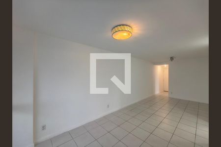 Apartamento para alugar com 2 quartos, 77m² em Barra da Tijuca, Rio de Janeiro