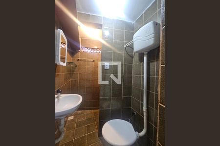 Banheiro da suíte de casa para alugar com 1 quarto, 40m² em Rio Vermelho, Salvador