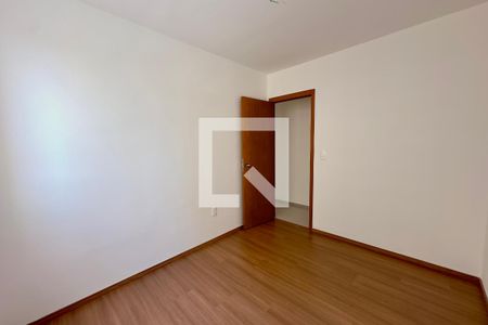 Quarto 1 de apartamento à venda com 2 quartos, 47m² em Bairro Alto, Curitiba