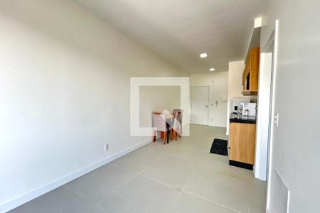 Sala de apartamento para alugar com 1 quarto, 56m² em João Paulo, Florianópolis