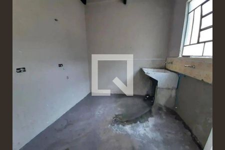 Casa à venda com 3 quartos, 150m² em Jardim Esmeralda, São Paulo