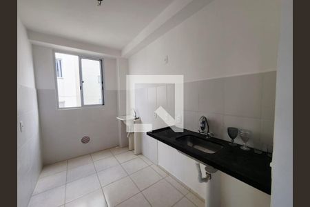 Cozinha de apartamento para alugar com 2 quartos, 47m² em Tijuca, Contagem