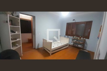 Casa à venda com 4 quartos, 355m² em Chácara Monte Alegre, São Paulo