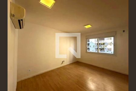 Suíte de apartamento para alugar com 2 quartos, 66m² em Rio Branco, Porto Alegre