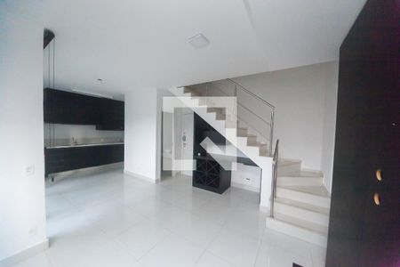 sala de apartamento para alugar com 2 quartos, 70m² em Vila da Serra, Belo Horizonte
