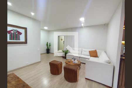 Sala de apartamento à venda com 4 quartos, 180m² em Barra da Tijuca, Rio de Janeiro