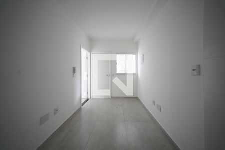 Sala/Cozinha de apartamento à venda com 2 quartos, 33m² em Parque Paineiras, São Paulo