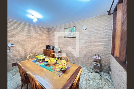 Casa à venda com 4 quartos, 450m² em Jardim Marajoara, São Paulo