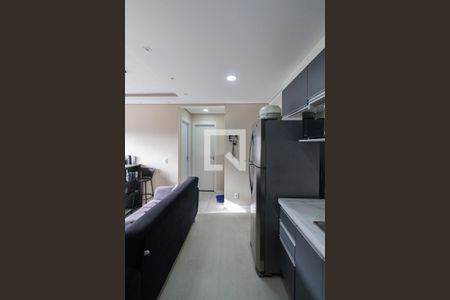 Cozinha e Área de Serviço de apartamento para alugar com 2 quartos, 35m² em Cidade Nova São Miguel, São Paulo