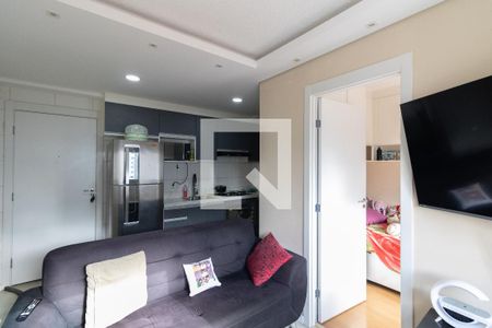 Sala e Cozinha de apartamento para alugar com 2 quartos, 35m² em Cidade Nova São Miguel, São Paulo