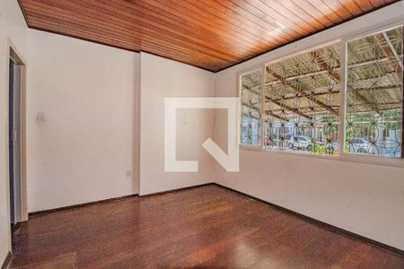 Quarto 1 de casa para alugar com 2 quartos, 180m² em Floresta, Porto Alegre