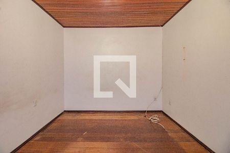 Quarto 2 de casa para alugar com 2 quartos, 180m² em Floresta, Porto Alegre