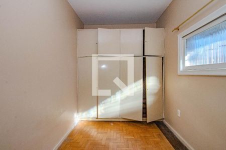 Quarto de casa à venda com 3 quartos, 240m² em Floresta, Porto Alegre