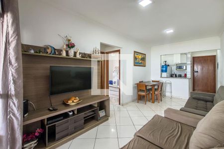 Sala de apartamento para alugar com 2 quartos, 74m² em Guilhermina, Praia Grande