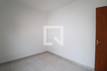 Quarto 1 de casa para alugar com 3 quartos, 80m² em Aclimação, Uberlândia