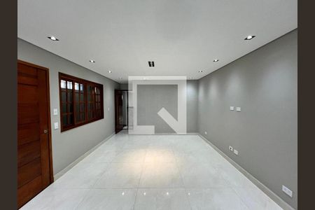 Casa à venda com 2 quartos, 140m² em Vila Maria Alta, São Paulo