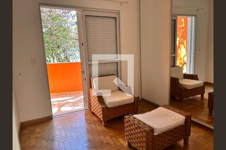 Casa à venda com 3 quartos, 110m² em Alto de Pinheiros, São Paulo