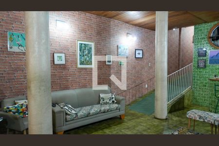 Casa à venda com 3 quartos, 322m² em Alto de Pinheiros, São Paulo